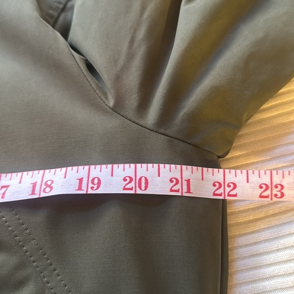 A&F MEN’S JACKET SIZE XS OLIVE LIKE NEW CONDITION - Picture 5 of 13